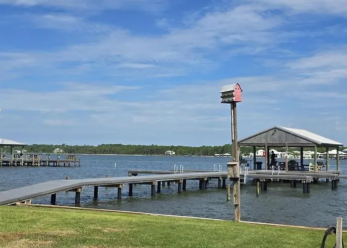 Lagoon Run 106 By Albvr, Waterfront Relaxation Meets Beachfront Convenience Holiday home Gulf Shores