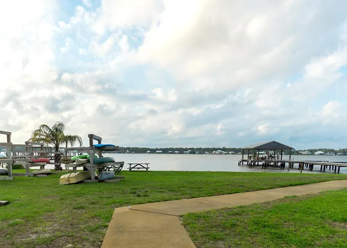 Lagoon Run 106 By Albvr, Waterfront Relaxation Meets Beachfront Convenience Holiday home Gulf Shores