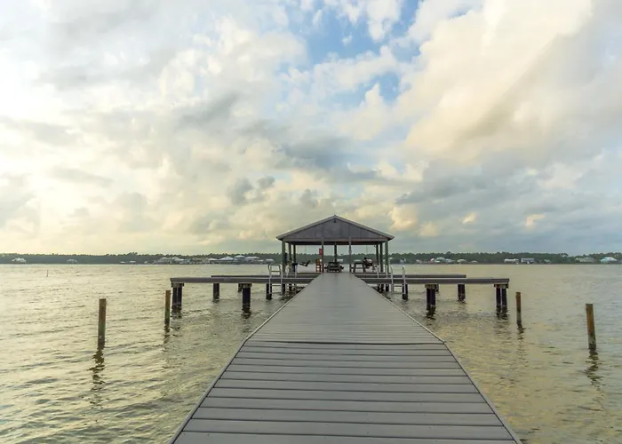Lagoon Run 106 By Albvr, Waterfront Relaxation Meets Beachfront Convenience Gulf Shores