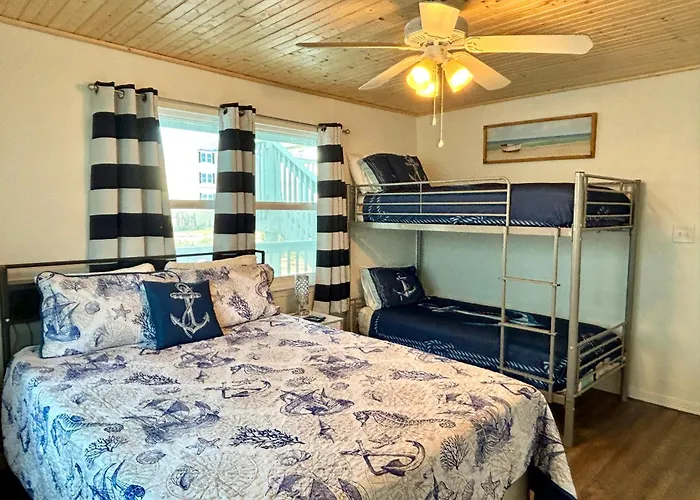 Lagoon Run 106 By Albvr, Waterfront Relaxation Meets Beachfront Convenience Gulf Shores